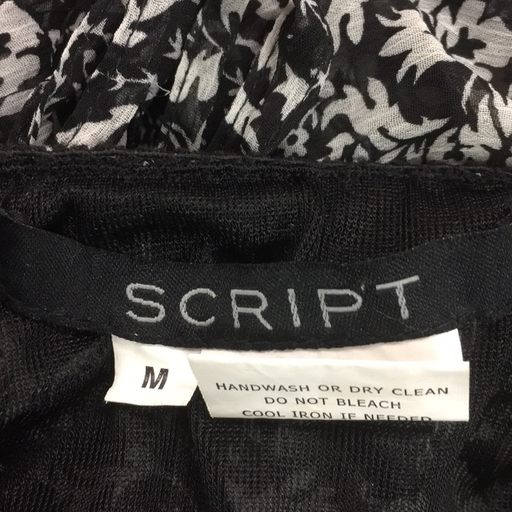 Script Skirt Size M - Picture 5 of 5